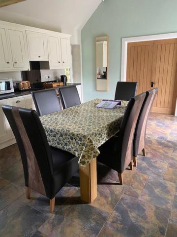 Lodge 1, The Grange Wick  Extérieur photo